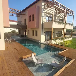Ξενοδοχείο με διαμερίσματα Kynara Elegant Living, Ιερισσός